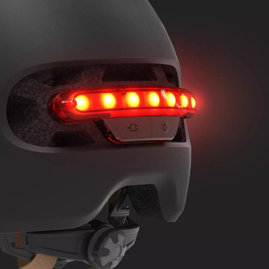 Urban Light Riding Intelligent Helmet - Smart Cycling Safety with Integrated LED Technology